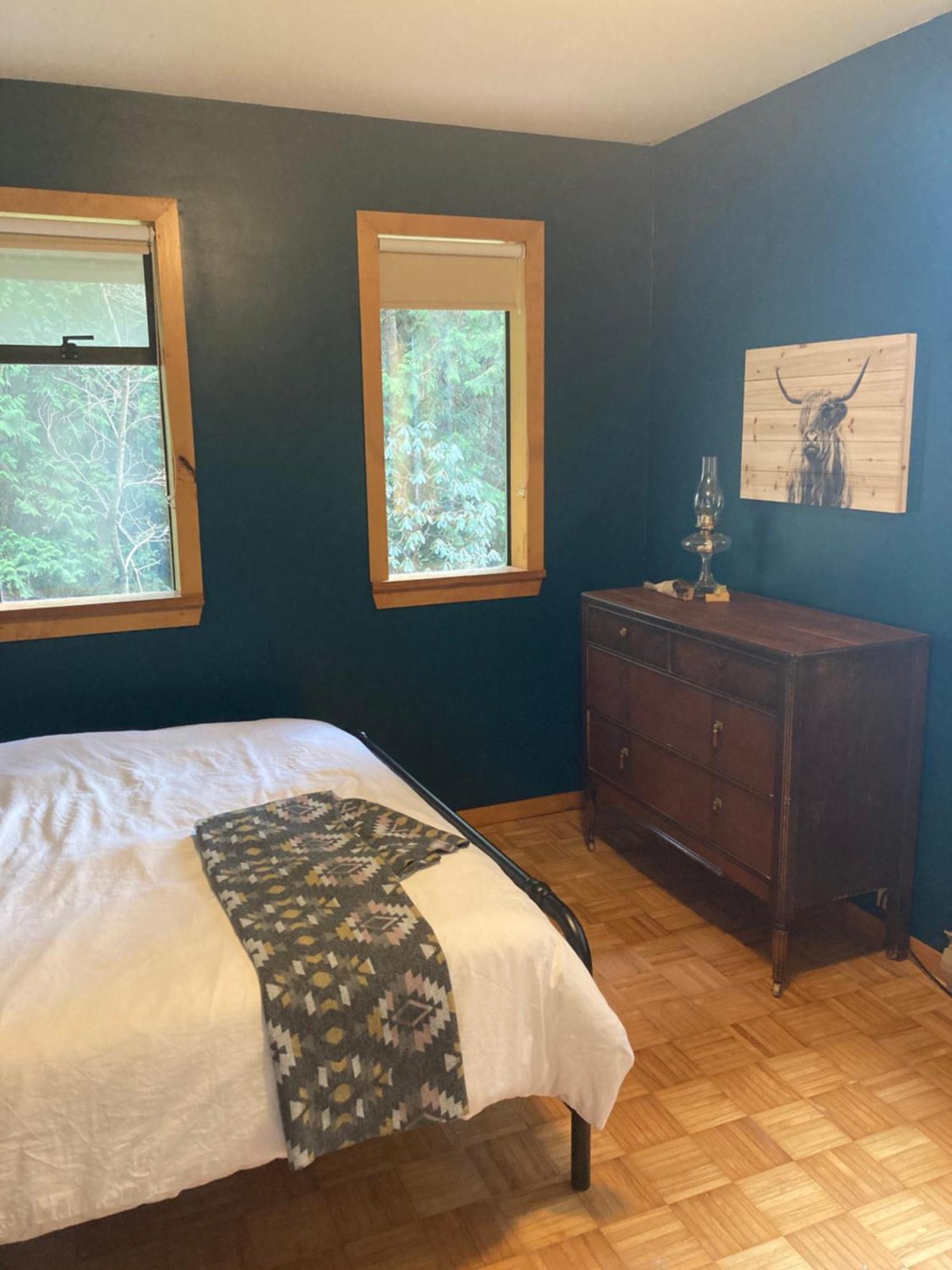 Forest Haven Hideaway Roberts Creek Екстер'єр фото